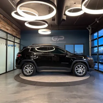 Photos of 2022 Jeep Compass Latitude Lux for sale in Kaysville, UT at GP Motor Company