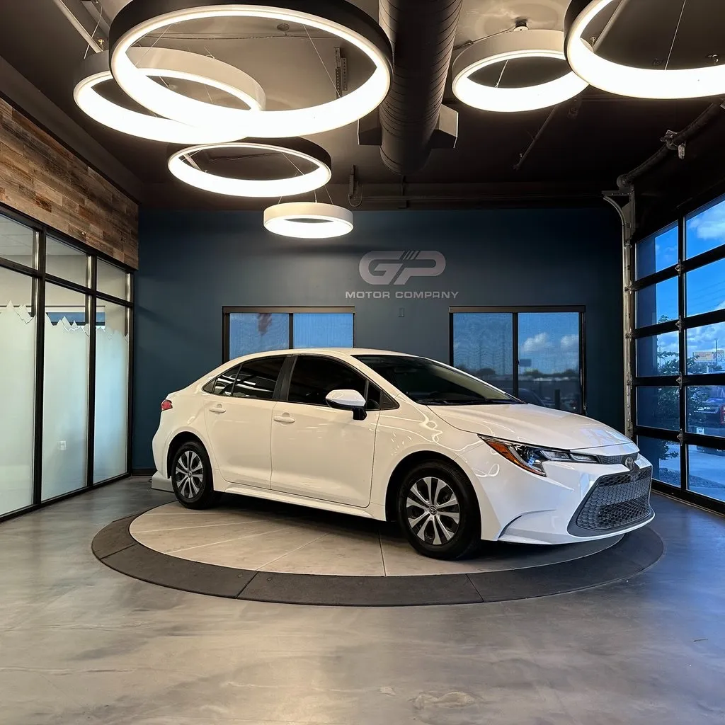 White 2022 Toyota Corolla Hybrid LE for sale in Kaysville, UT