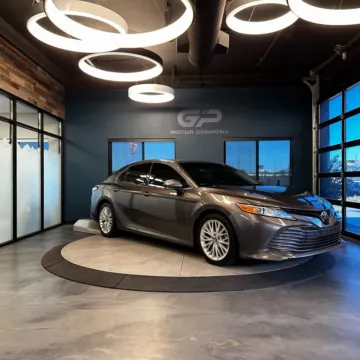 Gray 2019 Toyota Camry XLE for sale in Kaysville, UT