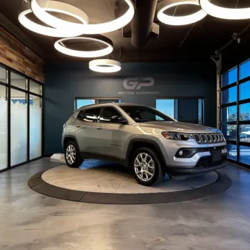 Silver 2024 Jeep Compass Latitude Lux for sale in Kaysville, UT