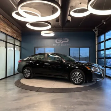 Black 2023 Nissan Altima 2.5 SV for sale in Kaysville, UT