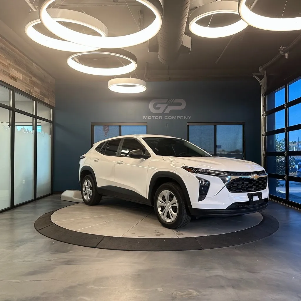 White 2024 Chevrolet Trax LS for sale in Kaysville, UT