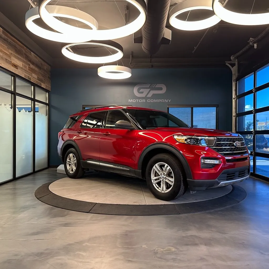 2020 Ford Explorer