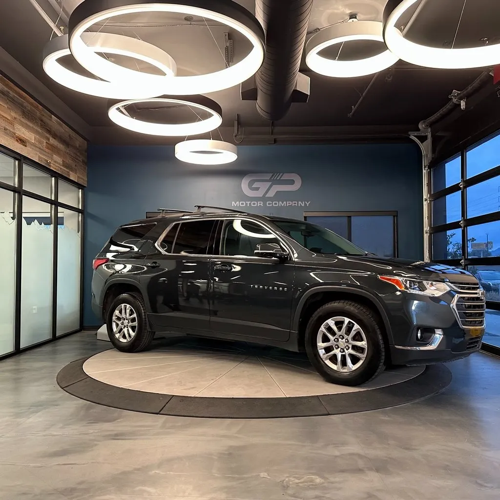 Gray 2020 Chevrolet Traverse 3LT for sale in Kaysville, UT