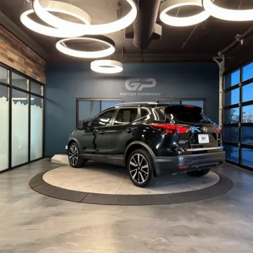 More photos of 2018 Nissan Rogue Sport SL at GP Motor Company, UT
