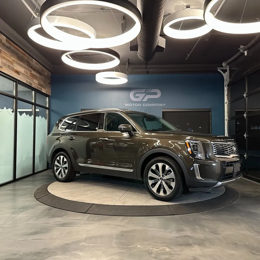 2020 Kia Telluride S's photo