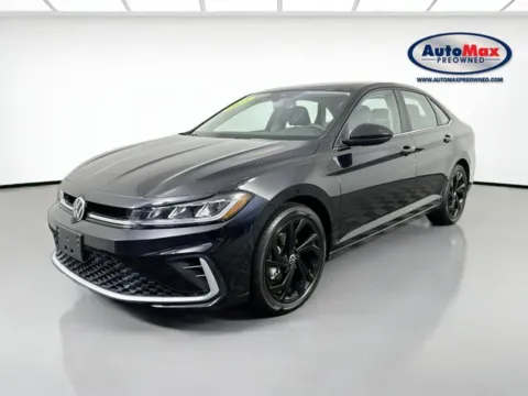 More photos of 2025 Volkswagen Jetta 1.5T SE at AutoMax Preowned Framingham, MA