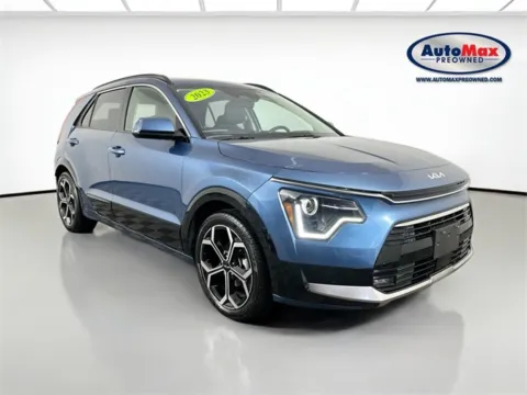 Blue 2023 Kia Niro EX Touring for sale in Framingham, MA
