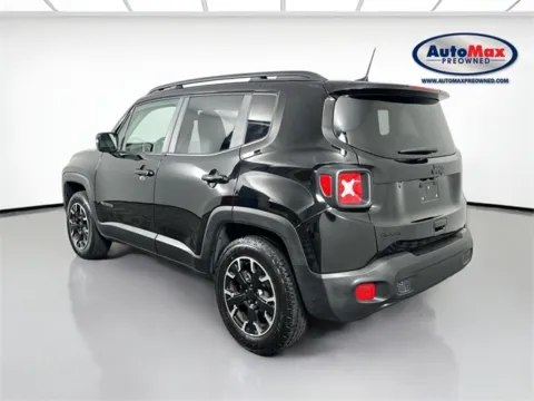 More photos of 2023 Jeep Renegade Latitude at AutoMax Preowned Framingham, MA