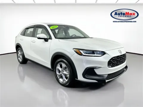 White 2023 Honda HR-V LX for sale in Framingham, MA