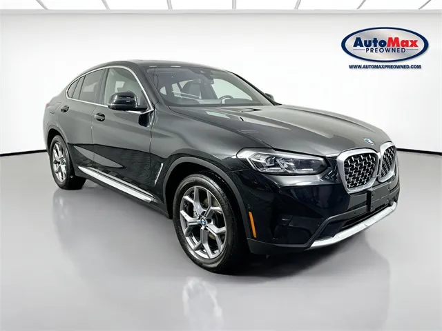 2024 BMW X4 30i's photo