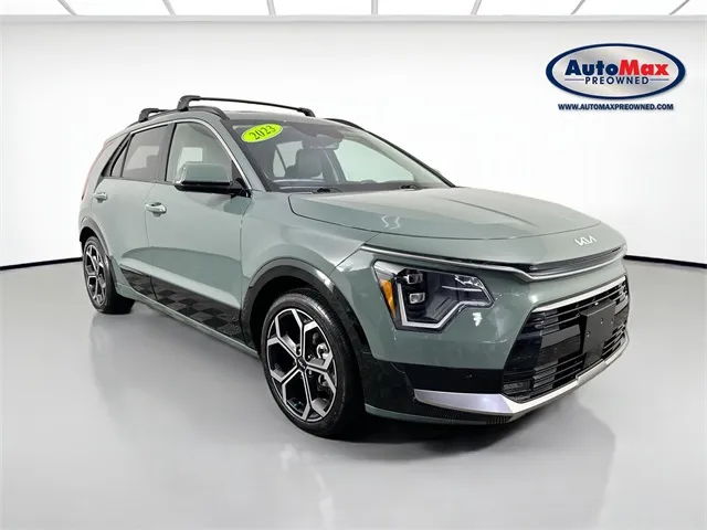 2023 Kia Niro SX Touring's photo