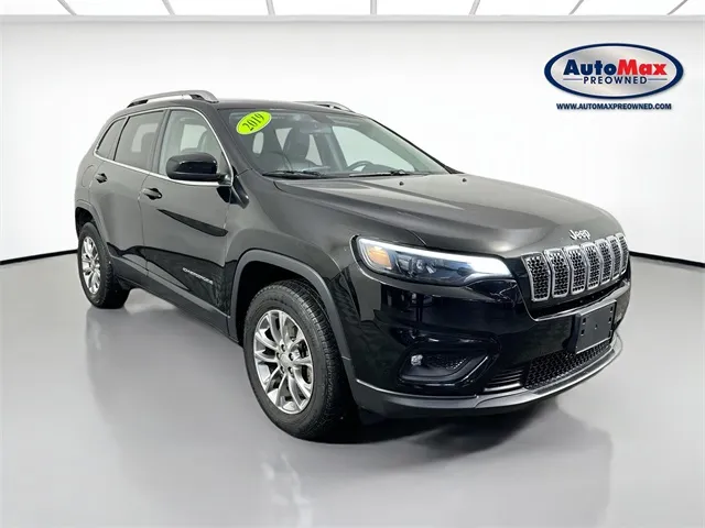 Black 2019 Jeep Cherokee Latitude Plus for sale in Framingham, MA