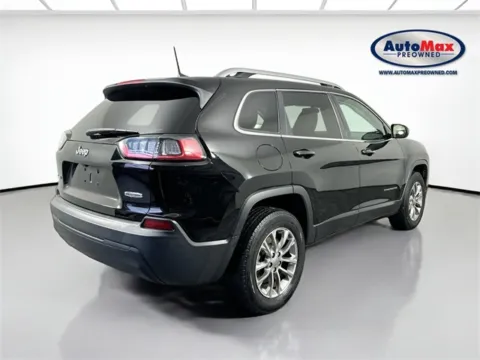 Photos of 2019 Jeep Cherokee Latitude Plus for sale in Framingham, MA at AutoMax Preowned Framingham