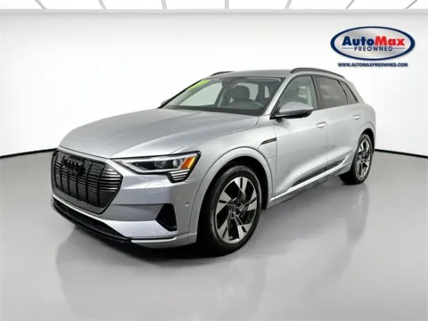 More photos of 2022 Audi e-tron Premium at AutoMax Preowned Framingham, MA