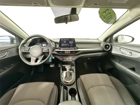 More photos of 2023 Kia Forte LXS at AutoMax Preowned Framingham, MA