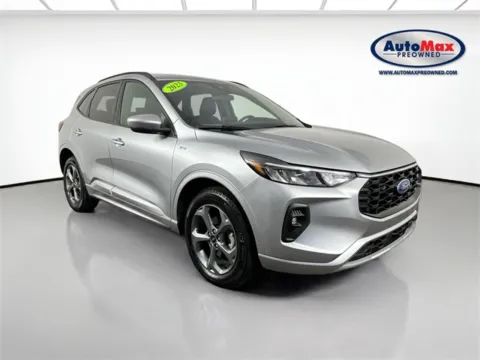 Silver 2023 Ford Escape Hybrid ST-Line Select for sale in Framingham, MA
