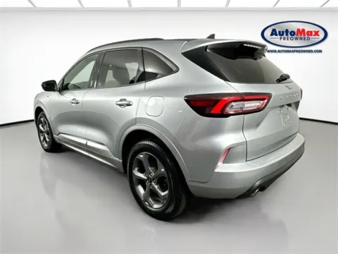 More photos of 2023 Ford Escape Hybrid ST-Line Select at AutoMax Preowned Framingham, MA