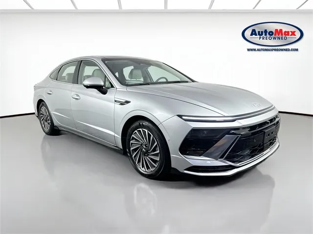2024 Hyundai Sonata Hybrid Limited's photo