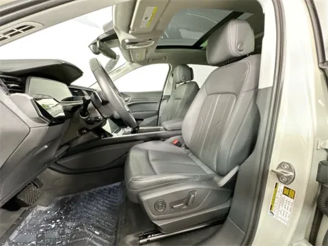 More photos of 2022 Audi e-tron Premium Plus at AutoMax Preowned Framingham, MA