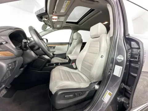 More photos of 2022 Honda CR-V EX-L at AutoMax Preowned Framingham, MA