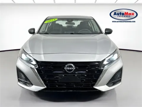 Photos of 2024 Nissan Altima 2.5 SV for sale in Framingham, MA at AutoMax Preowned Framingham