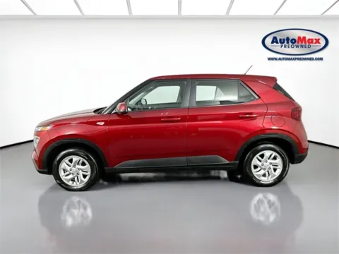 More photos of 2024 Hyundai Venue SE at AutoMax Preowned Framingham, MA