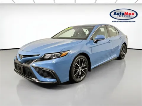 More photos of 2023 Toyota Camry SE at AutoMax Preowned Framingham, MA