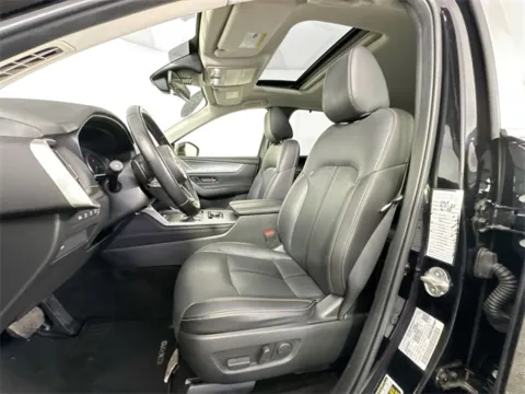 More photos of 2025 Mazda CX-70 3.3 Turbo Preferred at AutoMax Preowned Framingham, MA