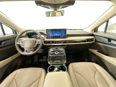 Another view of 2022 Lincoln Nautilus Reserve for sale in Framingham, MA at AutoMax Preowned Framingham