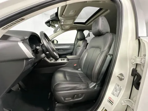 More photos of 2025 Mazda CX-70 3.3 Turbo Preferred at AutoMax Preowned Framingham, MA