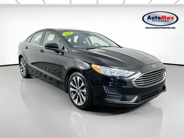 Black 2019 Ford Fusion SE for sale in Framingham, MA