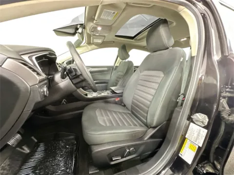 More photos of 2019 Ford Fusion SE at AutoMax Preowned Framingham, MA