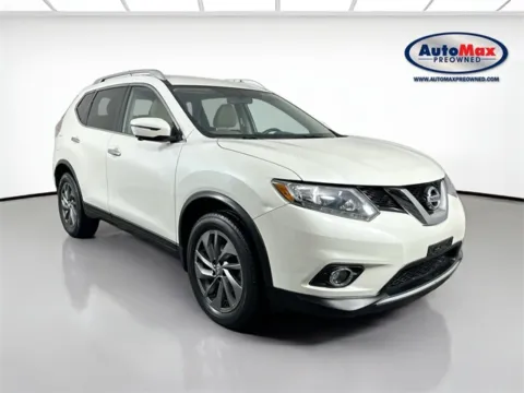 White 2016 Nissan Rogue SL for sale in Framingham, MA