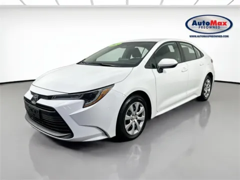 More photos of 2024 Toyota Corolla LE at AutoMax Preowned Framingham, MA
