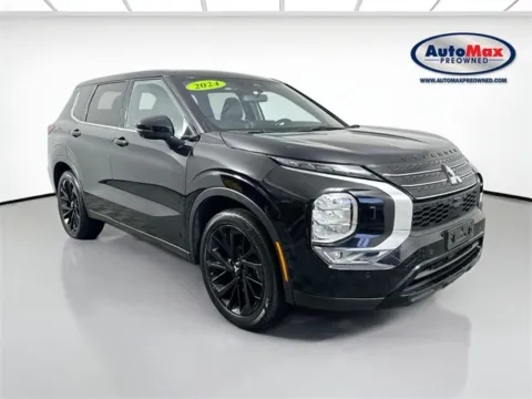 Black 2024 Mitsubishi Outlander SE Black Edition for sale in Framingham, MA