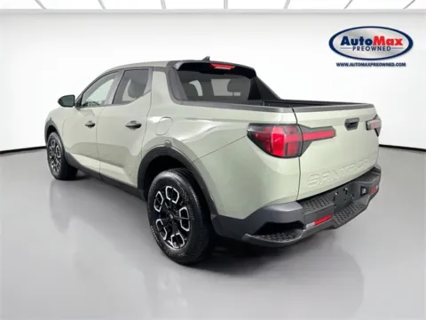 More photos of 2024 Hyundai Santa Cruz SEL at AutoMax Preowned Framingham, MA