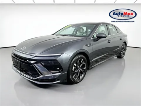 Another view of 2024 Hyundai Sonata SEL for sale in Framingham, MA at AutoMax Preowned Framingham