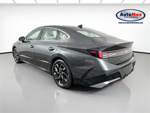 More photos of 2024 Hyundai Sonata SEL at AutoMax Preowned Framingham, MA