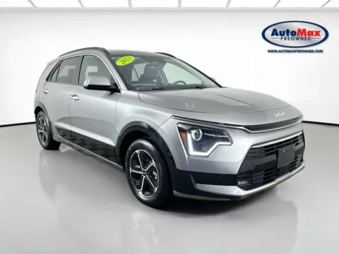 Gray 2023 Kia Niro SX for sale in Framingham, MA
