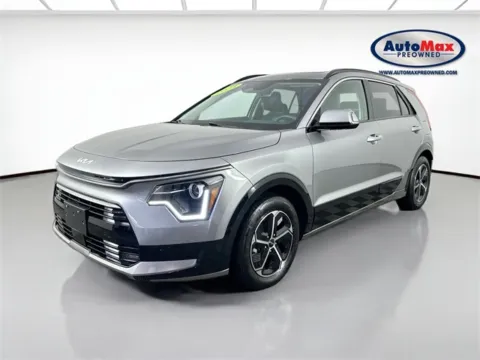 Another view of 2023 Kia Niro SX for sale in Framingham, MA at AutoMax Preowned Framingham