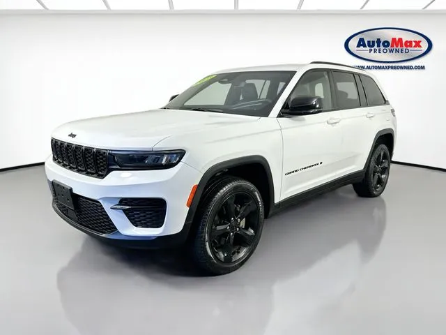 White 2023 Jeep Grand Cherokee Altitude for sale in Framingham, MA