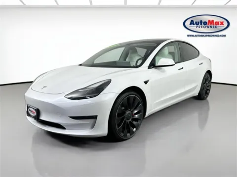 More photos of 2022 Tesla Model 3 Performance at AutoMax Preowned Framingham, MA