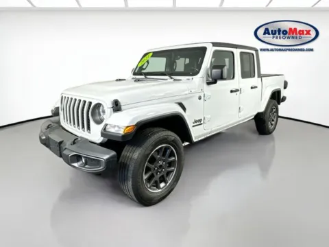 More photos of 2021 Jeep Gladiator Sport at AutoMax Preowned Framingham, MA