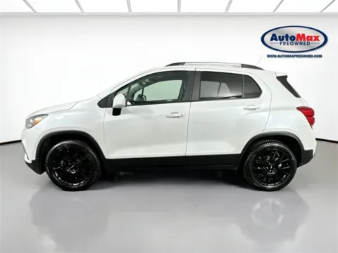More photos of 2022 Chevrolet Trax LT at AutoMax Preowned Framingham, MA