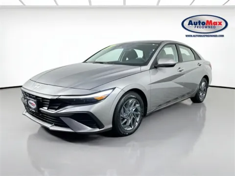 Another view of 2024 Hyundai Elantra SEL for sale in Framingham, MA at AutoMax Preowned Framingham