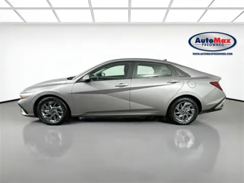 More photos of 2024 Hyundai Elantra SEL at AutoMax Preowned Framingham, MA