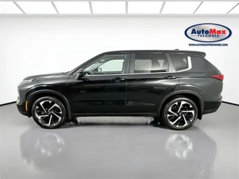 More photos of 2024 Mitsubishi Outlander SE at AutoMax Preowned Framingham, MA