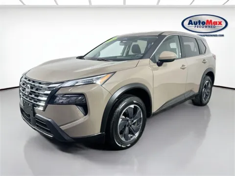 More photos of 2024 Nissan Rogue SV at AutoMax Preowned Framingham, MA