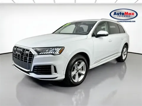 Another view of 2024 Audi Q7 45 Premium Plus for sale in Framingham, MA at AutoMax Preowned Framingham